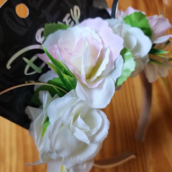 Disney Minnie Ears Sequin Floral - Picture 3 of 13